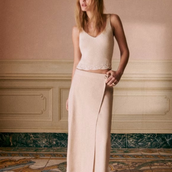 Sezane Cream Midi Skirt in size Small - Picture 10 of 11